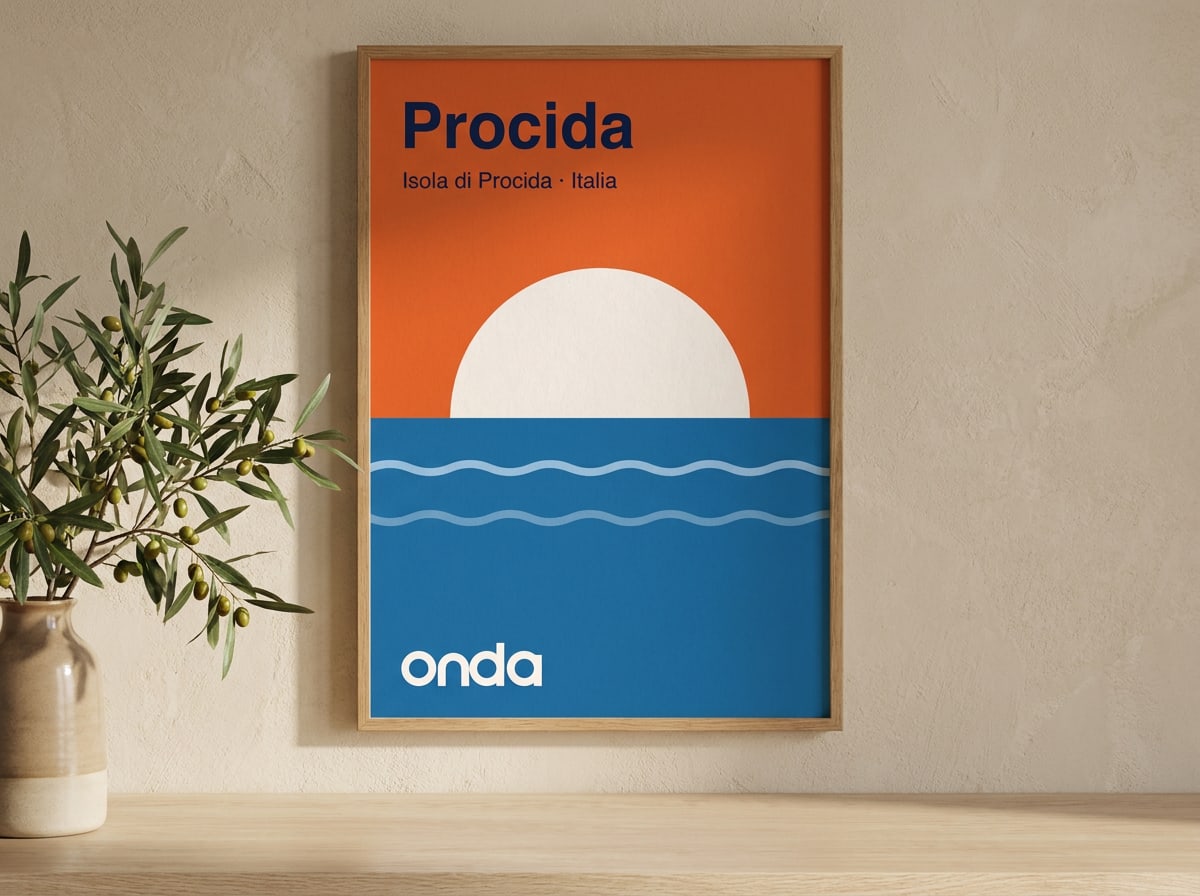 Poster voor Procida met een witte zon die in een blauwe zee zakt